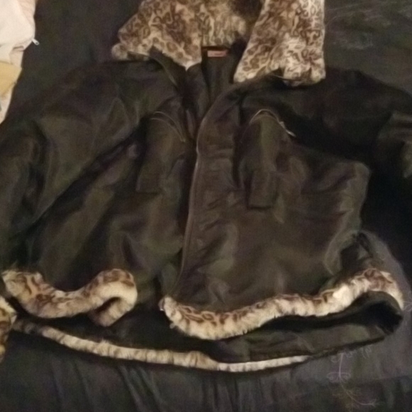 Jacket - Picture 2 of 2